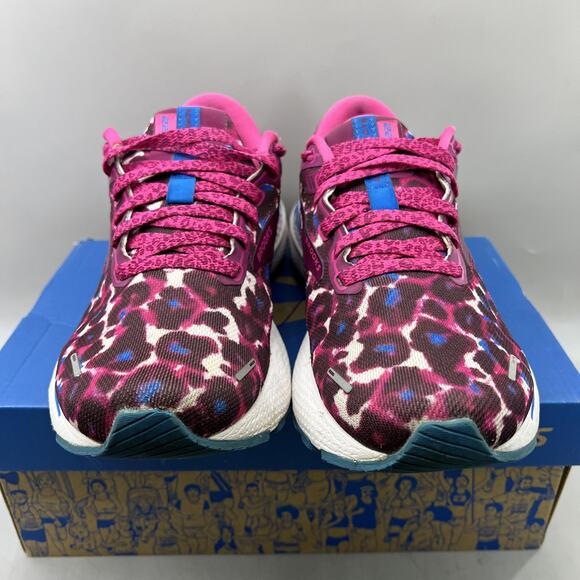 Brooks Adrenaline GTS 22 Running Shoes Women Size 8 Magenta Comfort Low Sneakers - Picture 2 of 9